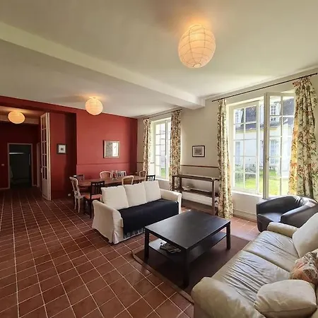 펜션 Les Arcades Du Chateau